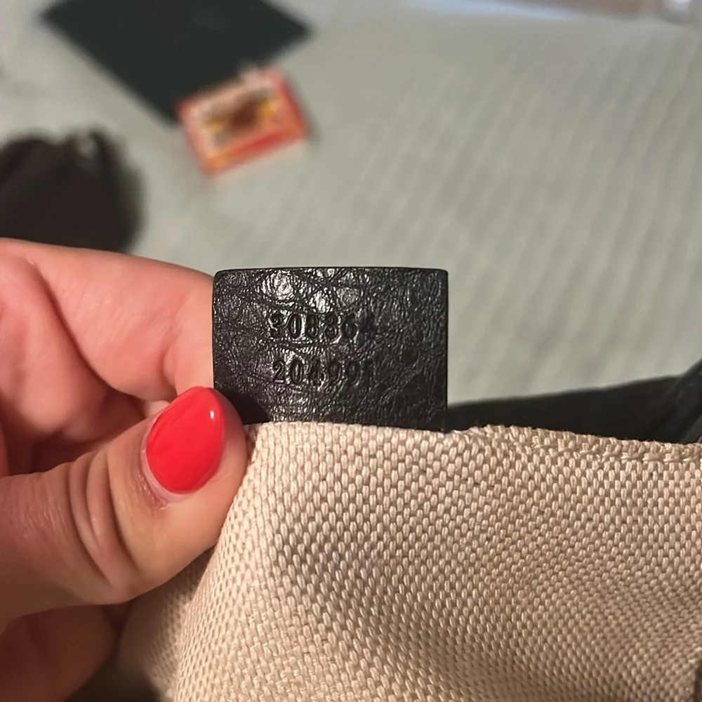 Gucci Black Leather Crossbody Bag - Picture 8 of 16